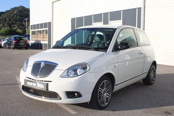  Voir détails -Lancia Ypsilon 1.2 69 cv - garantie 12 mois à Sausset-les-Pins (13)