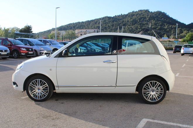 Lancia Ypsilon 1.2 69 cv - garantie 12 mois Blanc de 2011