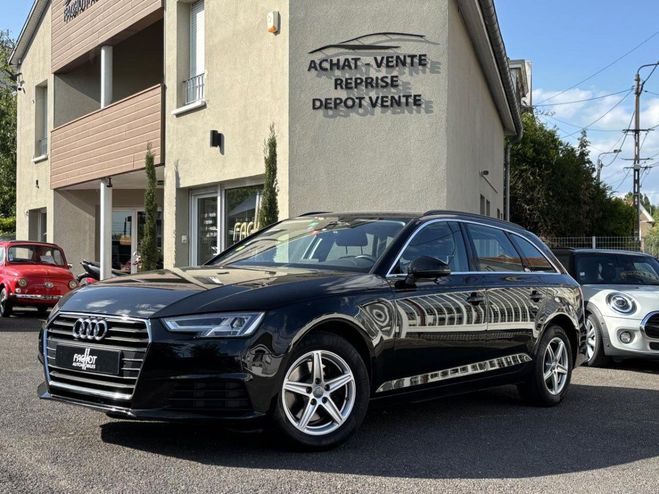 Audi A4 Avant 2.0 30 TDI - 122 - BV S-tronic 201 NOIR de 2019