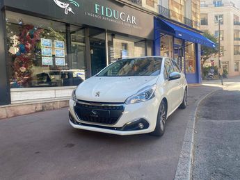  Voir détails -Peugeot 208 Phase 2 1.5 Blue HDi S&S 100cv à Saint-Mand (94)
