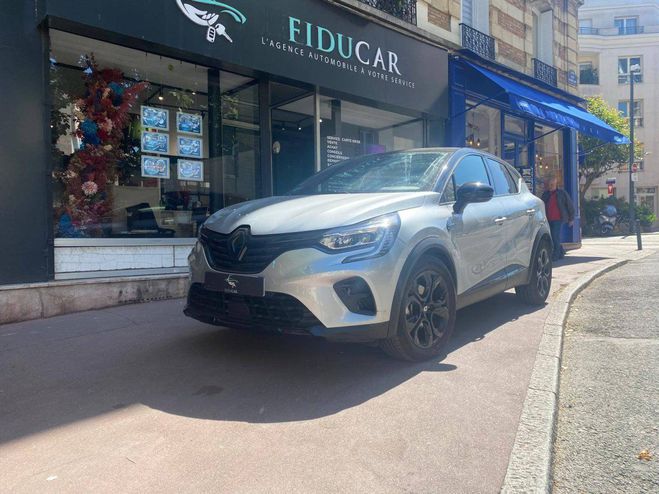 Renault Captur II 1.6 E-Tech hybride Rive Gauche GRIS de 2022