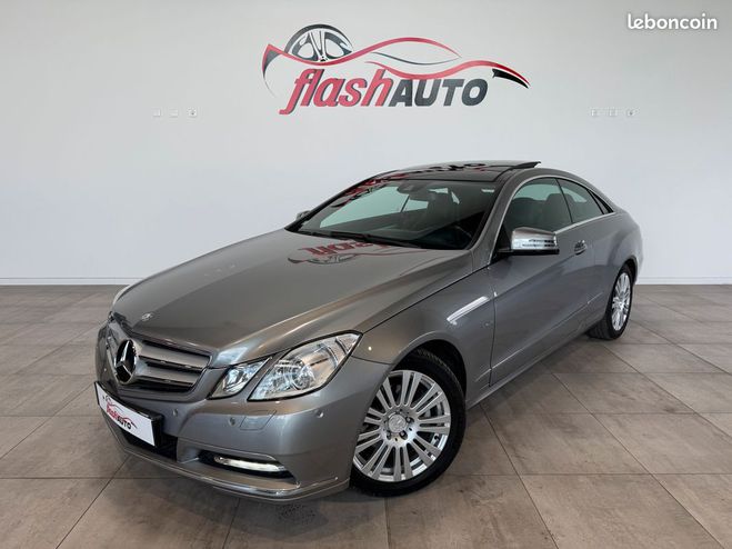 Mercedes Classe E Coup 220 CDi BlueEFFICIENCY 170cv-BVA-2 Gris de 2011