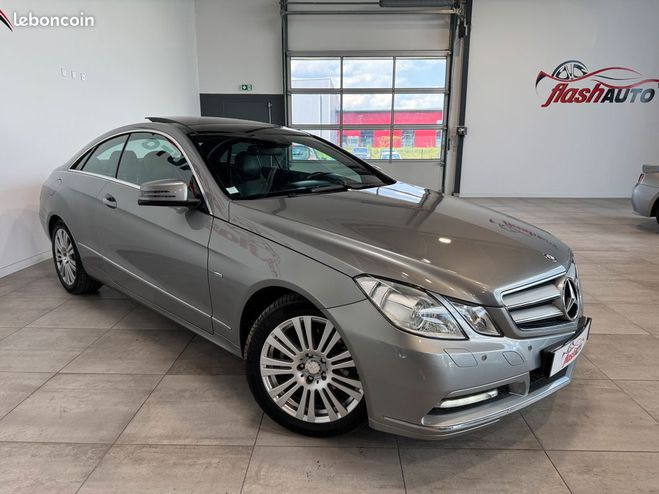Mercedes Classe E Coup 220 CDi BlueEFFICIENCY 170cv-BVA-2 Gris de 2011