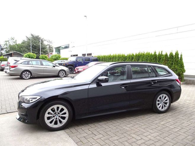 BMW Serie 3 318 iA PANODAK,CARPLAY,EL.KOFFER,LEDER,C Noir Mtallis de 
