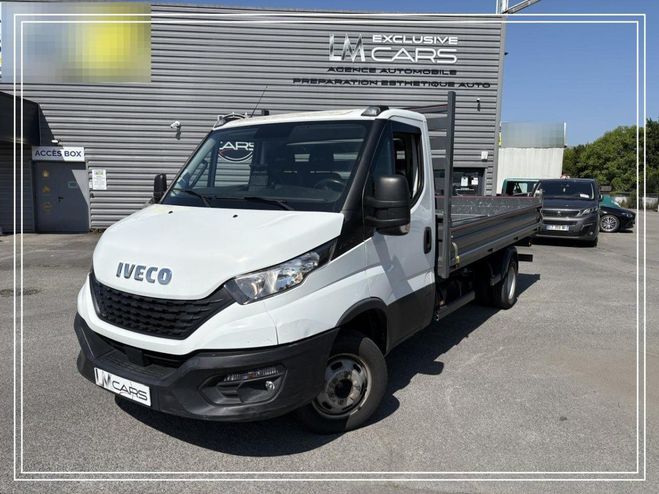 Iveco Daily 35C16 3.0L BLANC de 2021