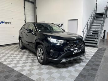 Voir détails -Toyota RAV 4 4 Hybrid 218 ch E-CVT 2WD Dynamic MY21 à Chaponost (69)