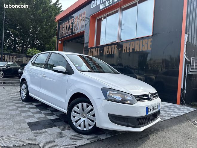 Volkswagen Polo 1.2 60CH TRENDLINE 5P Blanc de 2013