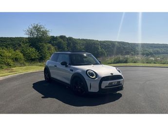  Voir détails -Mini Cooper Hatch 3 Portes 136 ch DKG7 Finition Clas à Dieudonn (60)