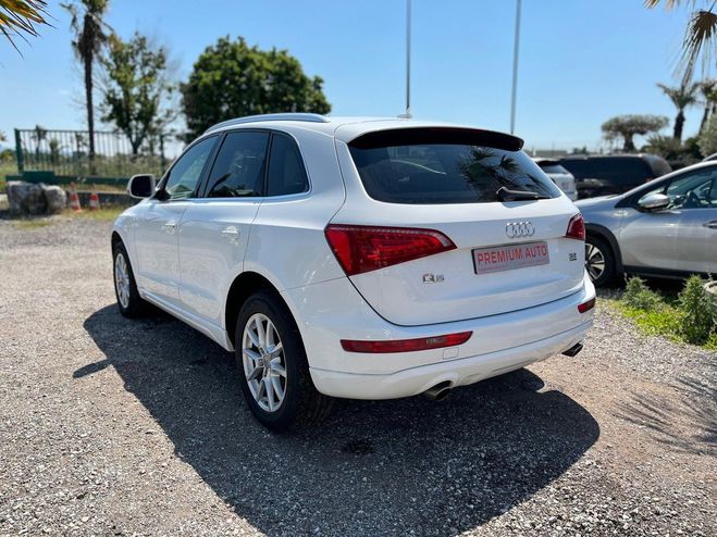 Audi Q5 3.2L V6 TFSI Blanc de 2010