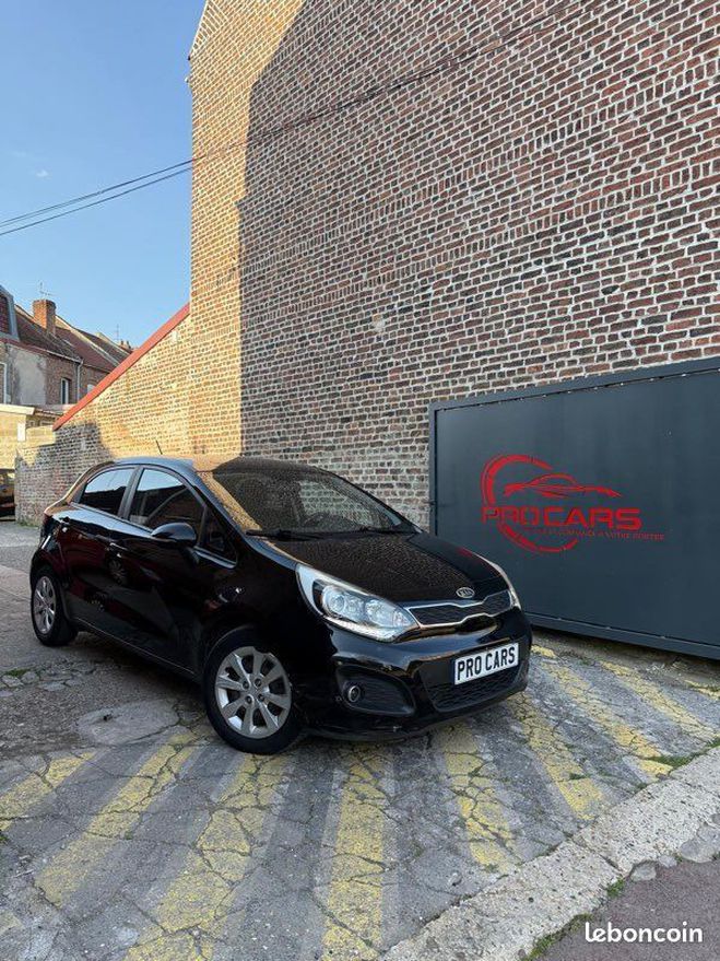 Kia Rio  Noir de 2012
