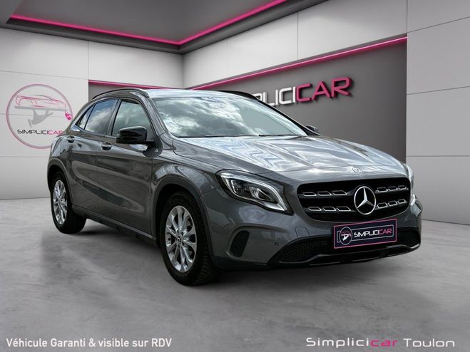 Mercedes Classe GLA 180 7-G DCT Sensation GARANTIE 12 MOIS Gris de 2018