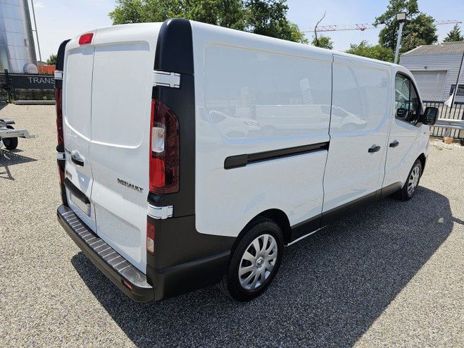 Renault Trafic III FG L2H1 1300 2.0 DCI 120CH GRAND CON Blanc de 2021