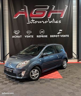  Voir détails -Renault Twingo 2 II 1.2 16v 75cv Dynamique à Pulnoy (54)