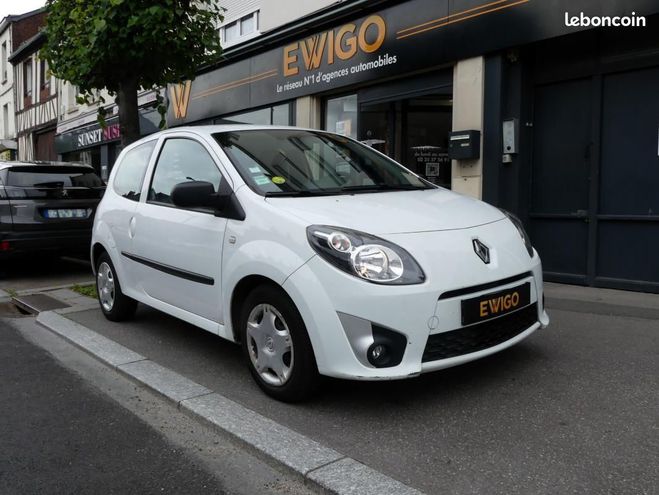 Renault Twingo 1.5 DCI 75 CH AUTHENTIQUE ENTRETIEN COMP Blanc de 2011