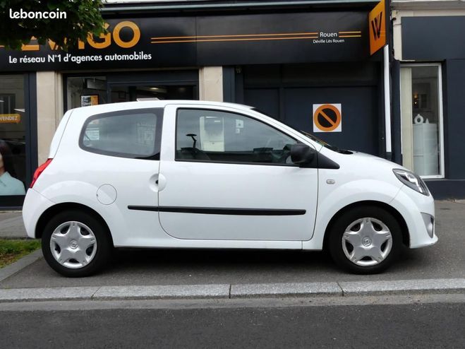 Renault Twingo 1.5 DCI 75 CH AUTHENTIQUE ENTRETIEN COMP Blanc de 2011