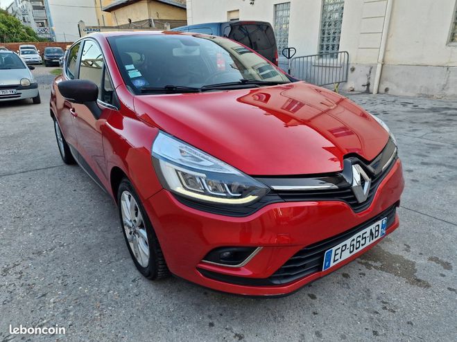 Renault Clio iv tce 120ch boite automatique garantie  Rouge de 2017