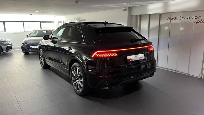 Audi Q8 55 TFSI e 381 Tiptronic 8 Quattro S line Noir de 2022