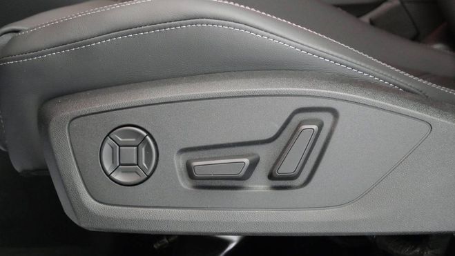 Audi Q3 Sportback 35 TFSI 150 ch S tronic 7 S li Blanc de 2023