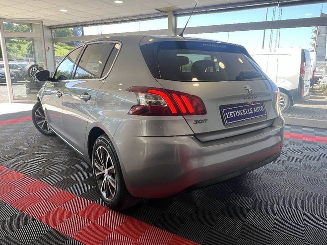Peugeot 308 1.2 110ch SetS BVM5 Style Grise de 2015