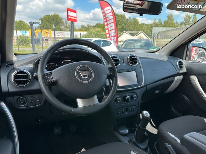 Dacia Sandero II 1.5 Dci 90Ch Stepway Prestige Rouge de 2015