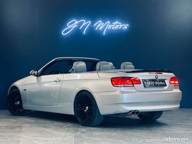 BMW Serie 3 (e93) cabriolet 330ia 272 sport design p Gris de 2007