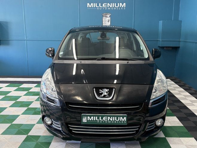 Peugeot 5008 1.6 HDI112 FAP CONFORT PACK 7PL Noir de 2011