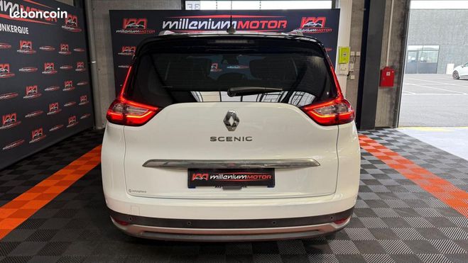 Renault Grand Scenic 7 places black edition 1.3 tce 140 cv ga Blanc de 2019