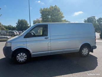  Voir détails -Volkswagen Transporter 1.9 TDI 105cv Rallong 3places Clim 1740 à Montigny-en-Gohelle (62)