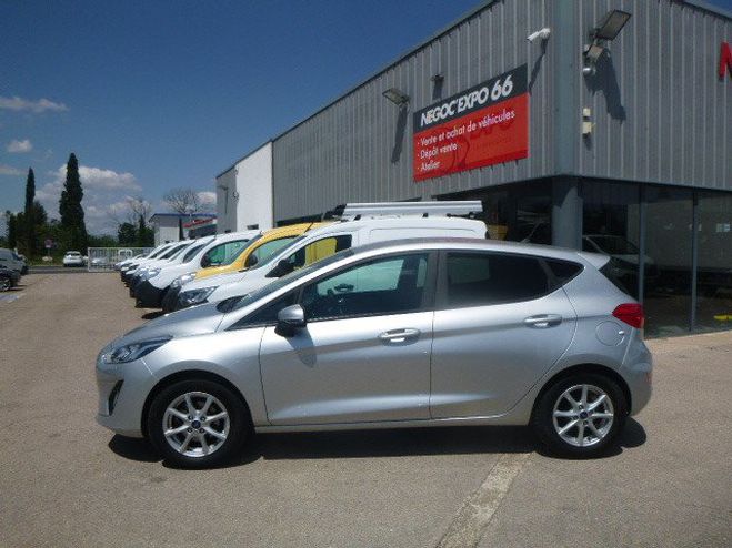 Ford Fiesta Trend Gris de 2017