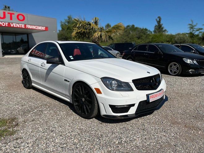 Mercedes Classe C III (W204) 63 AMG MCT V8 457CH 40CV Blanc de 2012