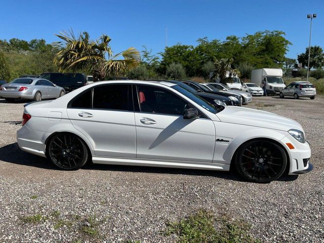 Mercedes Classe C III (W204) 63 AMG MCT V8 457CH 40CV Blanc de 2012
