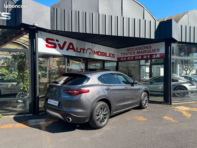 Alfa romeo Stelvio Alfa-Romeo 2.2 Diesel 210ch Lusso Q4 AT8 Gris de 2017