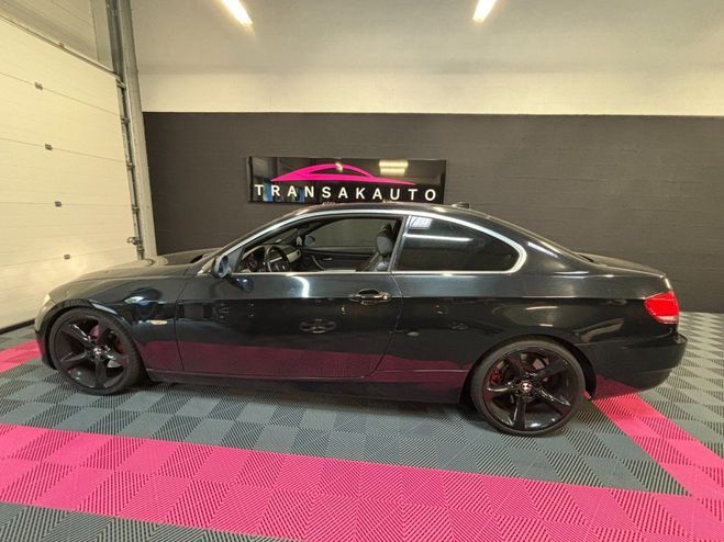 BMW Serie 3 COUPE E92 325d 197ch Luxe Noir de 2007