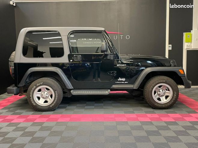 Jeep Wrangler 2.4L Sport 4WD HARD TOP TOILE   DUR ENTI Noir de 2005