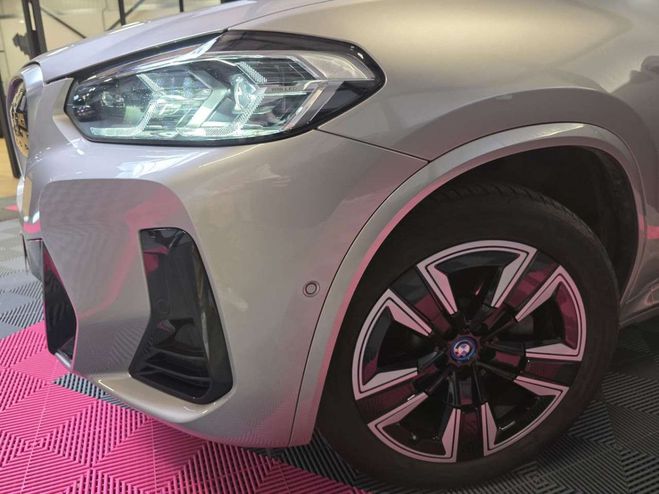 BMW iX3 Pack M -Toit panoramique -Camra Gris Mtallis de 