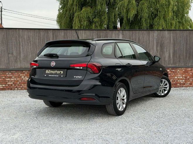 Fiat Tipo / 1.4i / zetelverwarming / airco / 42000 Noir de 2017
