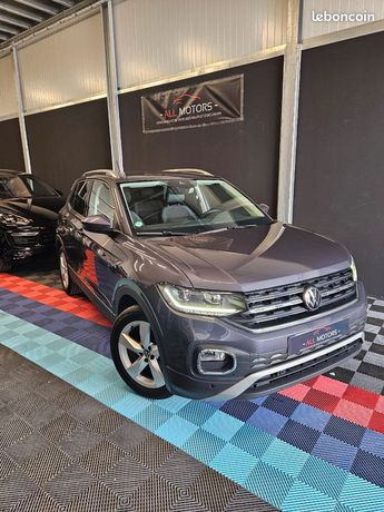  Voir détails -Volkswagen T Cross Style plus 1.0TSI 110ch DSG garantie con à Lieusaint (77)