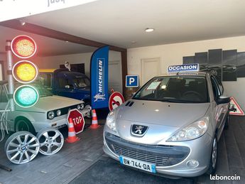  Voir détails -Peugeot 206 1,4 75 Sportium 5 Portes à Nanteuil-ls-Meaux (77)