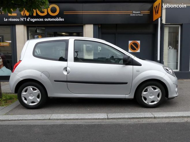 Renault Twingo 1.5 DCI 65 CH AUTHENTIQUE ENTRETIEN COMP Gris de 2010