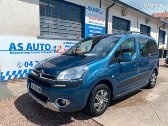  Voir détails -Citroen Berlingo 1.6 hdi 115ch xtr 5p à  Le Coteau (42)