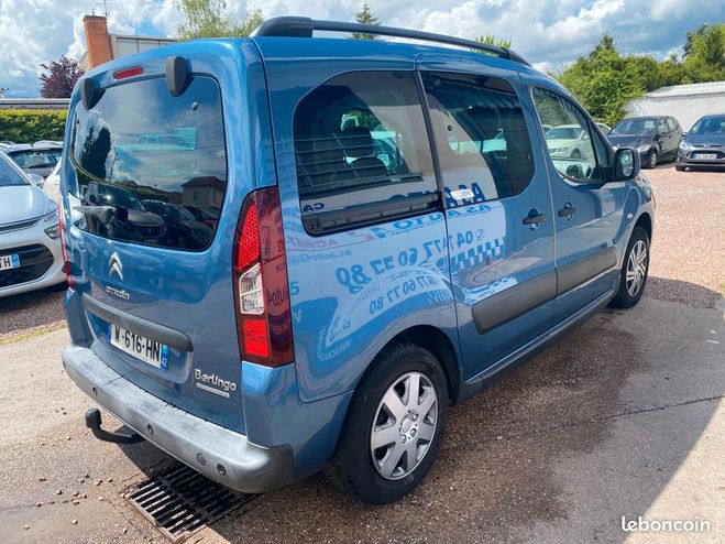 Citroen Berlingo 1.6 hdi 115ch xtr 5p Bleu de 2013