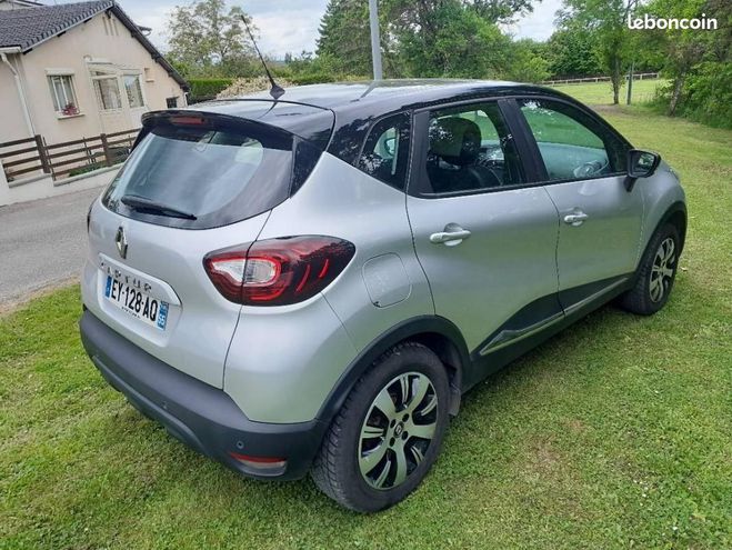Renault Captur I (J87) 1.5 dCi 110ch energy Business Gris de 2018