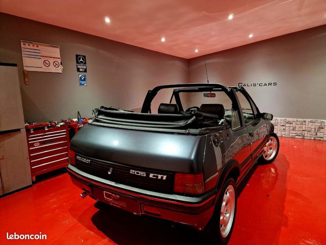 Peugeot 205 CTI 1.9 105 CH Pininfarina Premire Main Gris de 1992