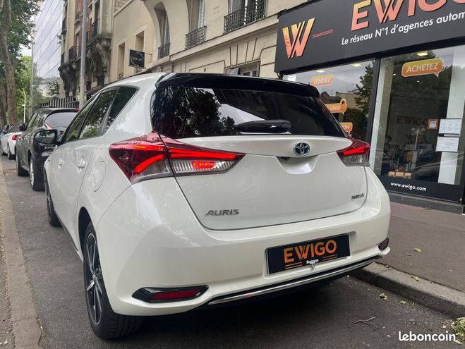 Toyota Auris 1.8 HSD 136H 100 FULL-HYBRID COLLECTION  Blanc de 2018