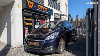  Voir détails -Peugeot 208 PureTech 82ch SS BVM5 Signature Distribu à Pierrelaye (95)