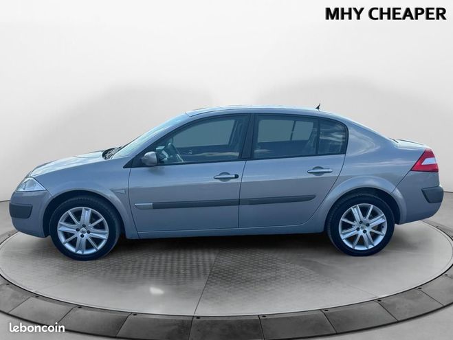 Renault Megane II 1.5 dCi 100 Confort Authentique Beige de 2005