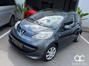  Voir détails -Peugeot 107 1.0i Radio Direction assiste Garantie 1 à Alleur (44)