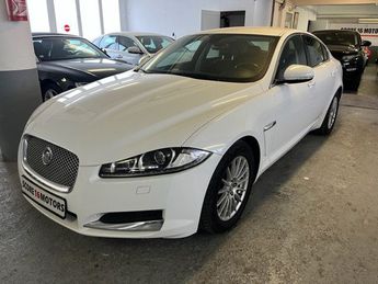  Voir détails -Jaguar XF (2) 2.0 240 luxe bva9 à Nice (06)