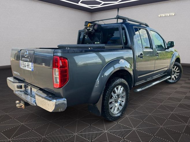 Nissan Navara Pickup 3.0 V6 DCI 231 DOUBLE CAB LE + TR Gris de 2012