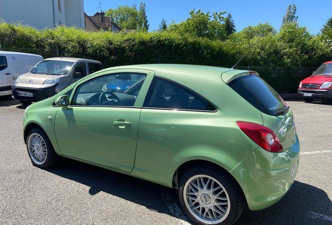 Opel Corsa 1.2 L 80 cv  de 2009
